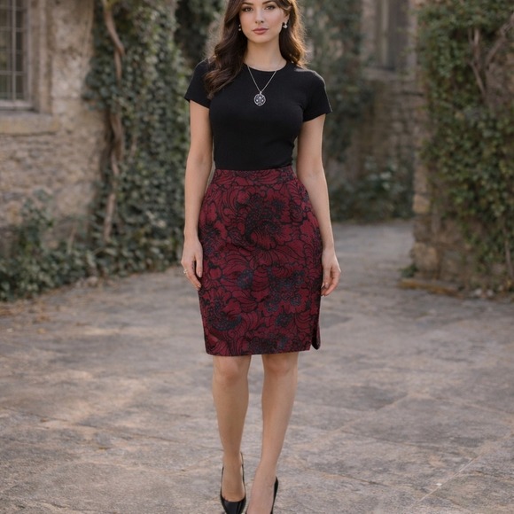LOFT Dresses & Skirts - LOFT Burgundy Black Floral Textured Pencil‎ Skirt Women's Size 12